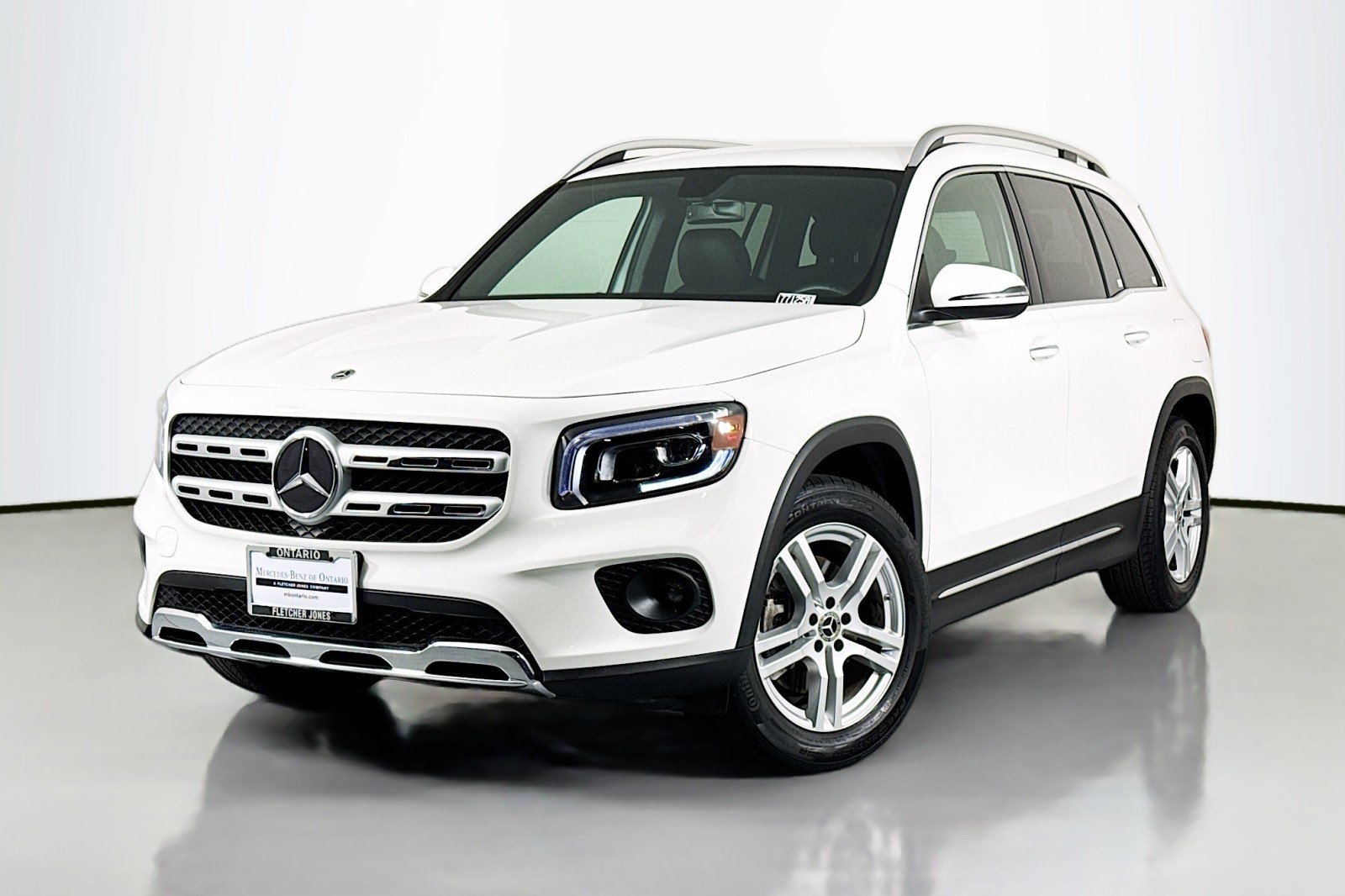 2023 Mercedes-Benz GLB Base's photo