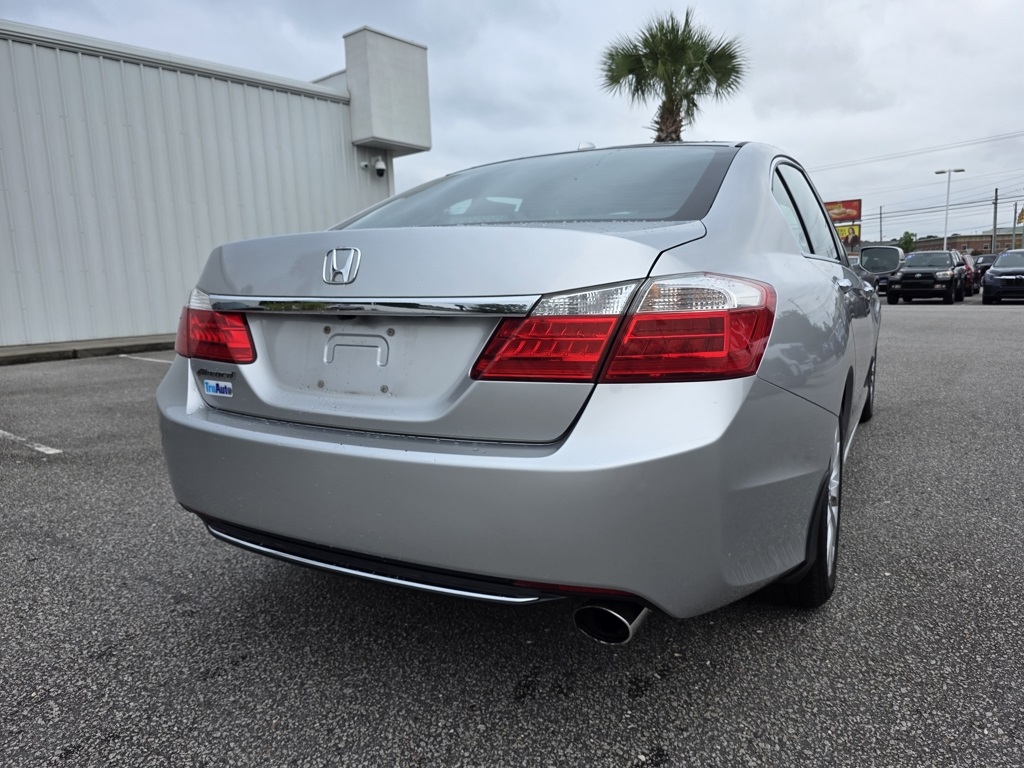 2013 Honda Accord EX-L photo 34