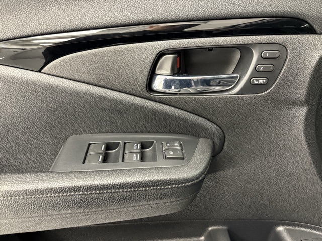 2020 Honda Pilot Elite photo 8