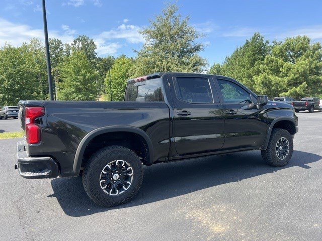2024 Chevrolet Silverado 1500 ZR2 photo 4