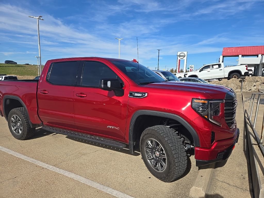 2024 GMC Sierra 1500 AT4's photo