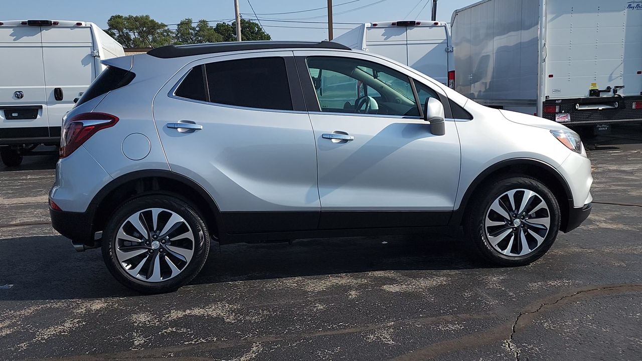 2022 Buick Encore Preferred photo 9