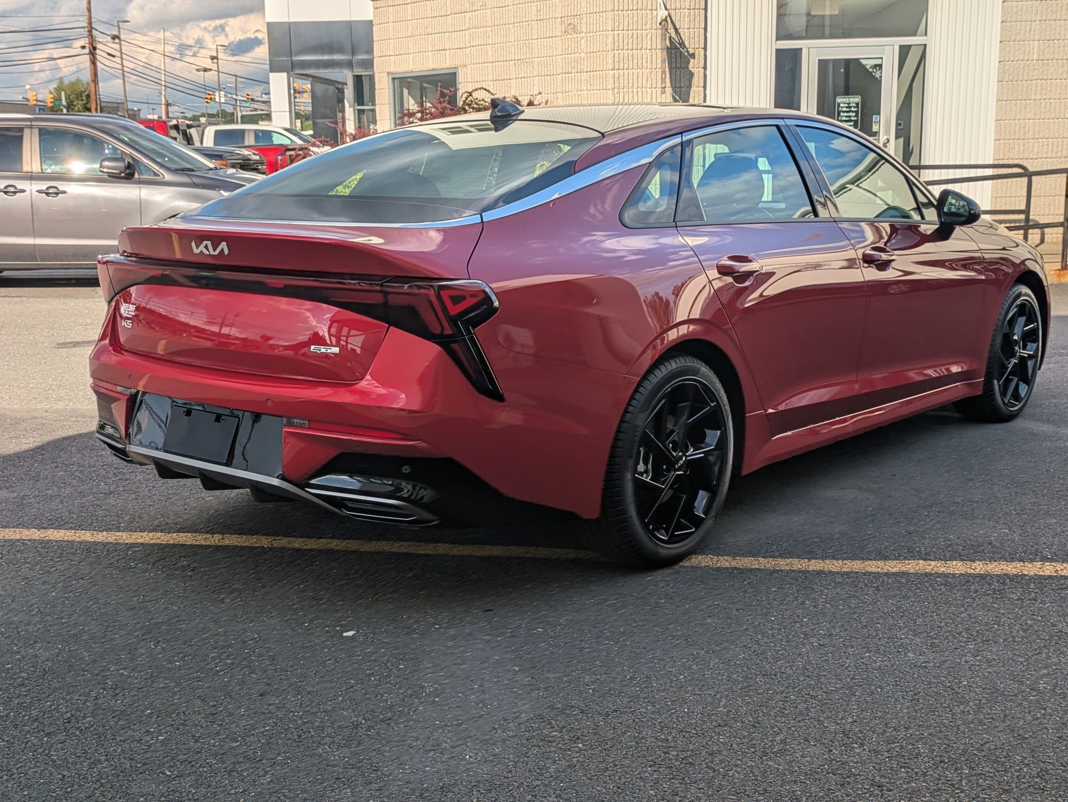 2026 Kia K5 GT-Line photo 4