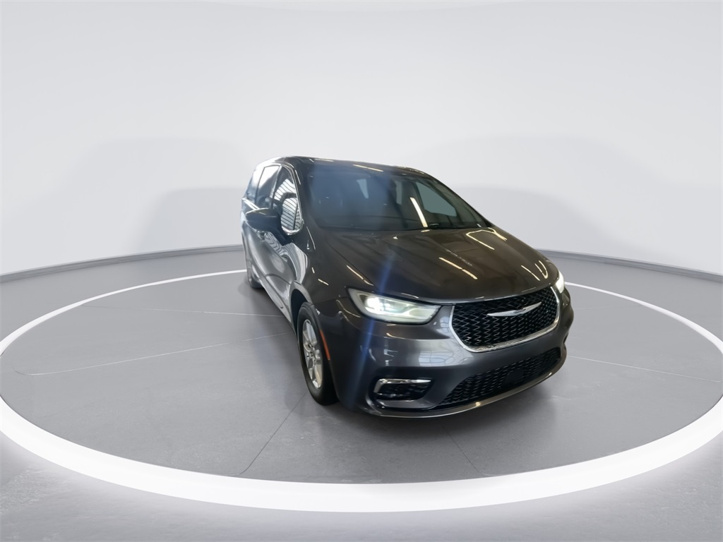 Used 2023 Chrysler Pacifica Touring L with VIN 2C4RC1BG6PR508133 for sale in Monticello, KY