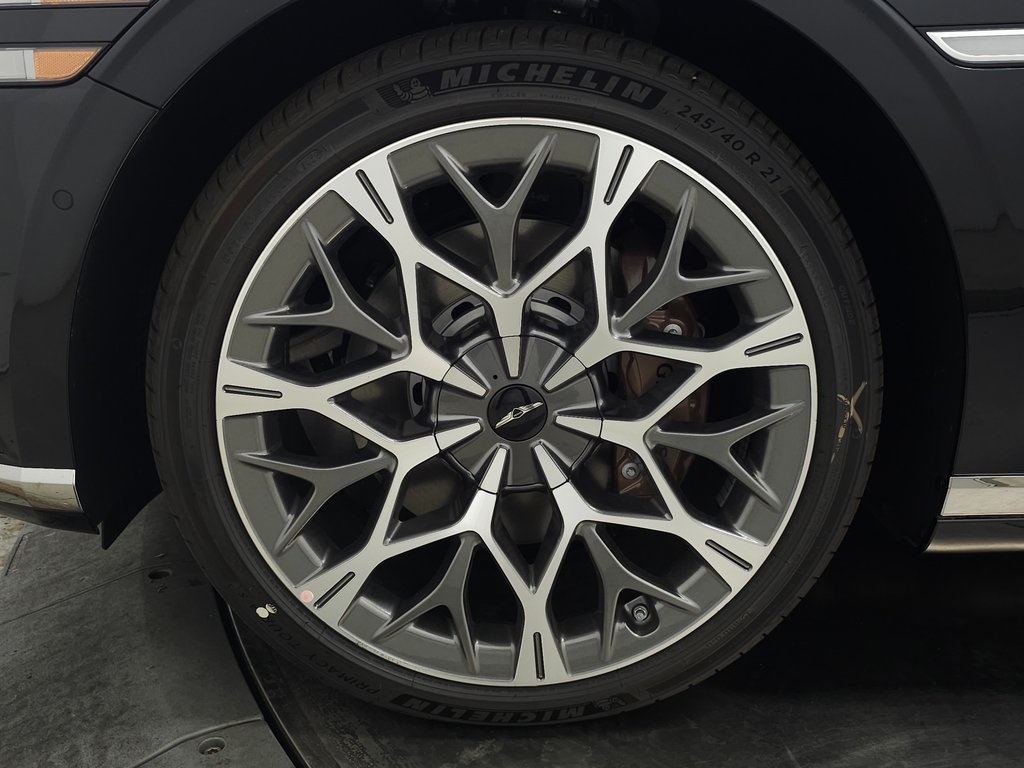 2026 Genesis G90 3.5T E-Supercharger photo 3