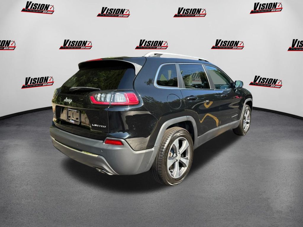 2019 Jeep Cherokee Limited photo 2