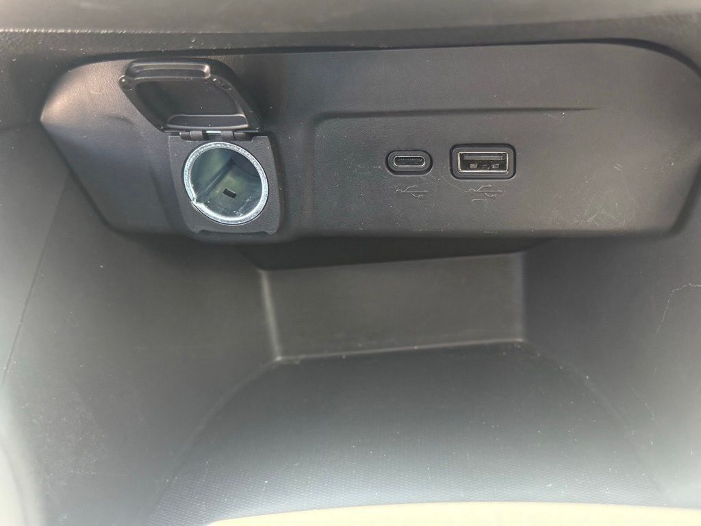 2024 Chevrolet Trax LS photo 13