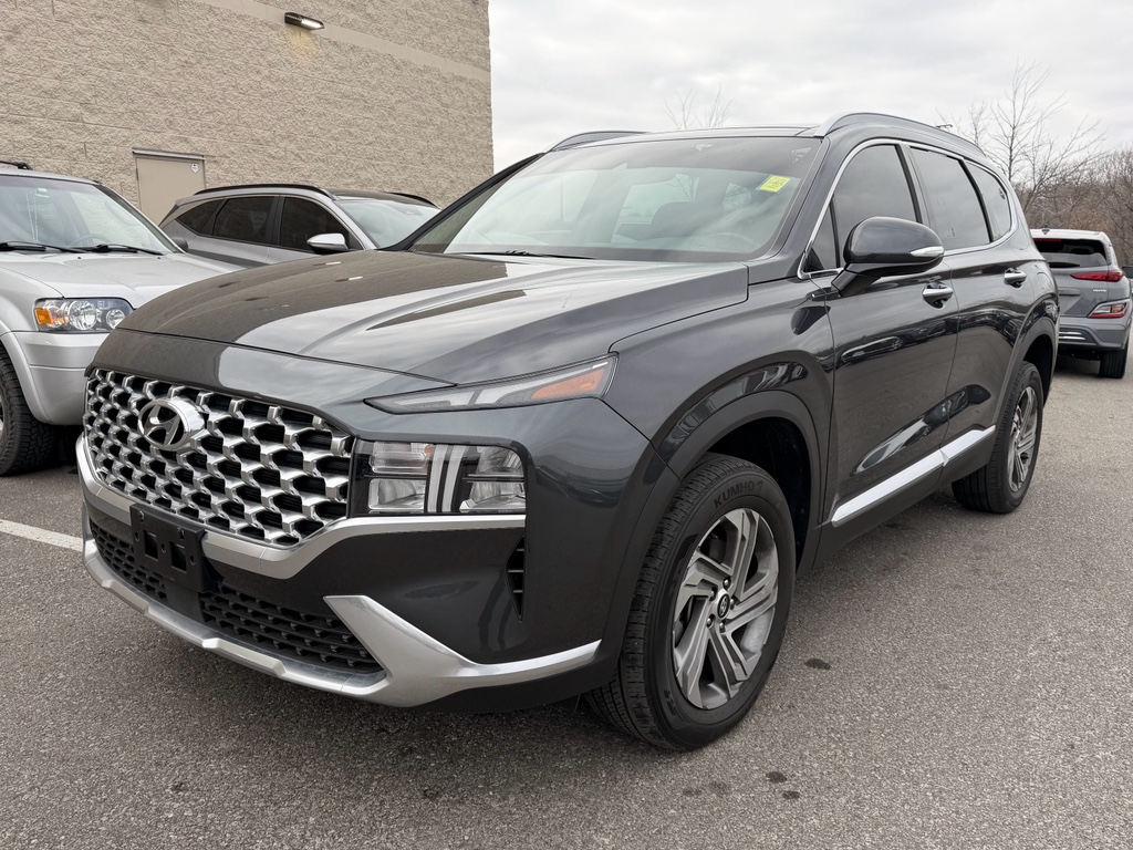 2022 Hyundai Santa Fe SEL's photo