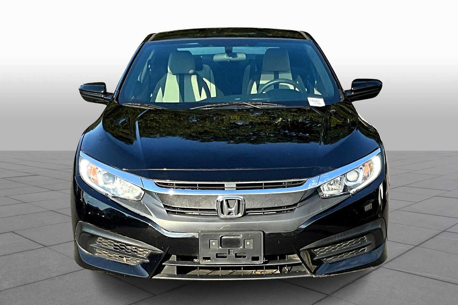 2016 Honda Civic LX photo 3