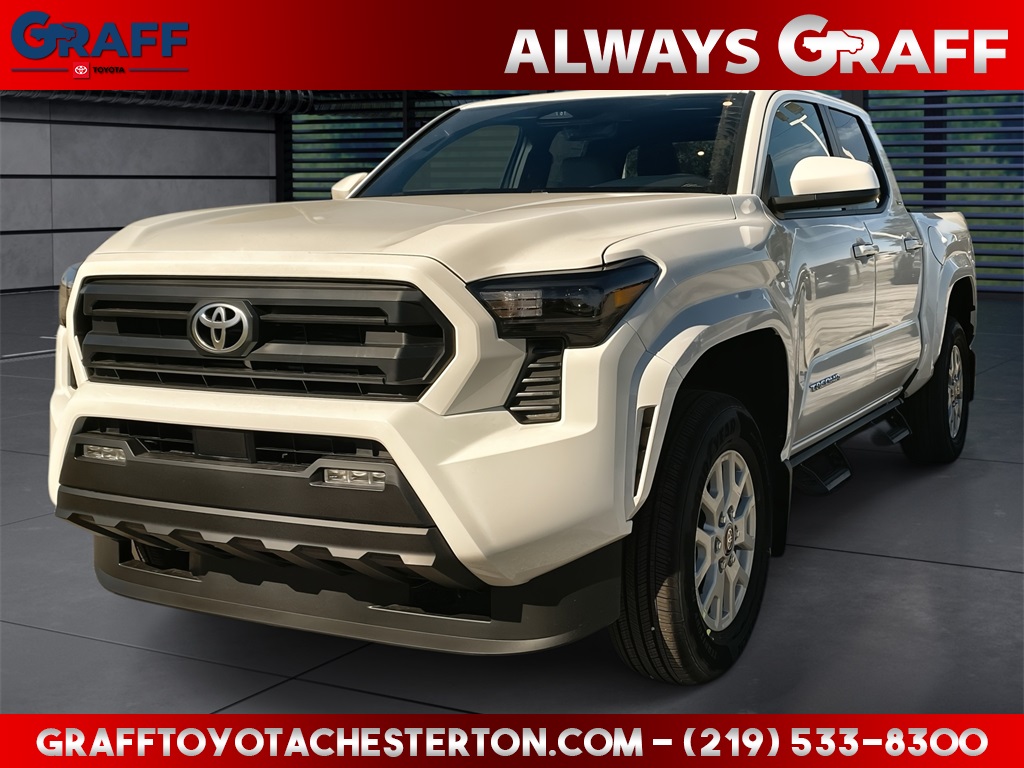 2025 Toyota Tacoma SR5's photo