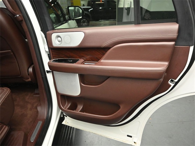 2021 LINCOLN NAVIGATOR - Image 29
