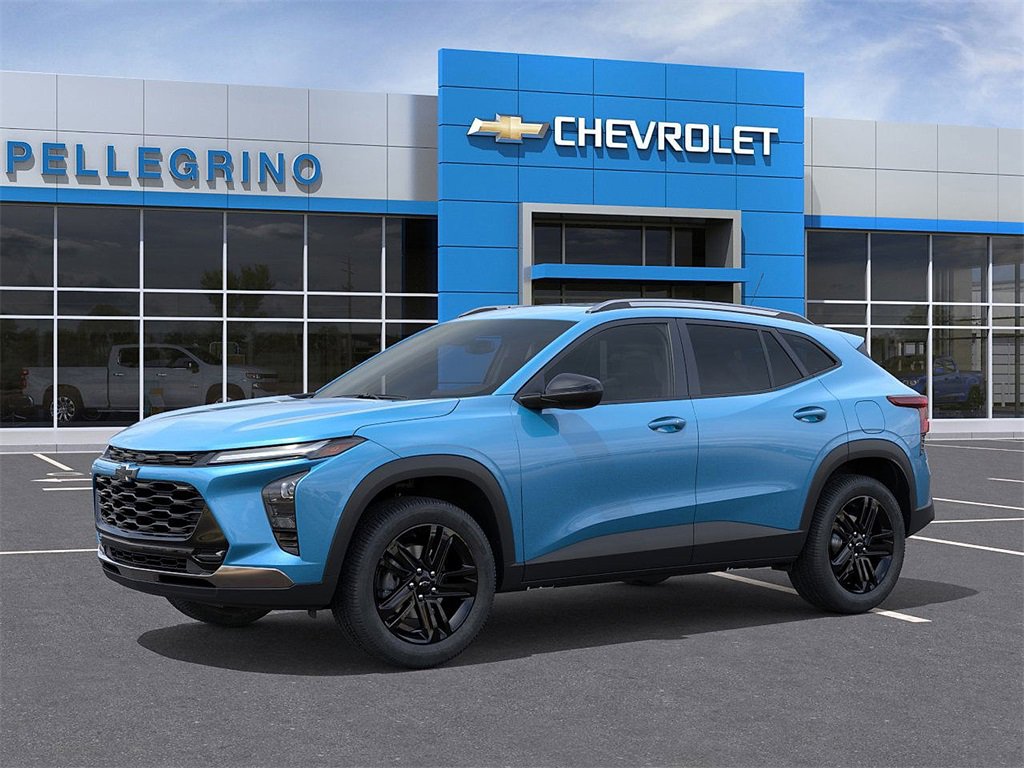 2025 Chevrolet Trax ACTIV photo 2
