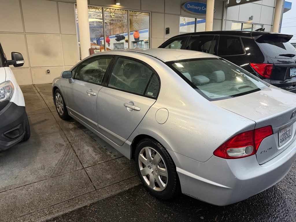 2009 Honda Civic LX photo 2