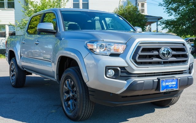 2023 Toyota Tacoma SR5 photo 4