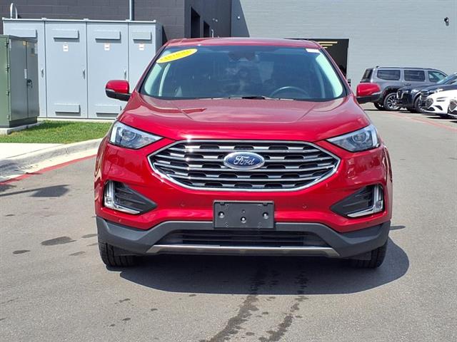 2024 Ford Edge Titanium photo 23