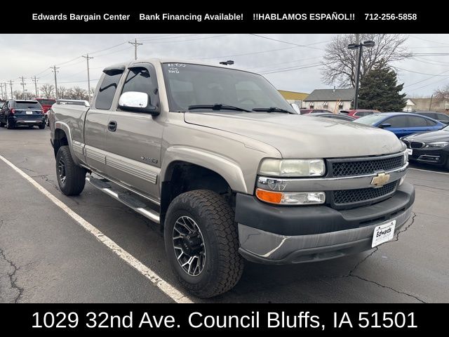 Used 2001 Chevrolet Silverado LS with VIN 1GCHC29U31E345569 for sale in Council Bluffs, IA