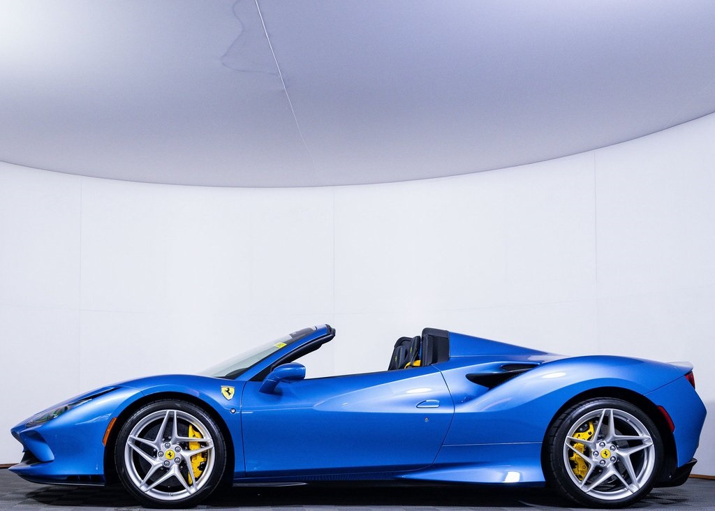 Certified Used 2022 Blu Corsa Ferrari Base image 7