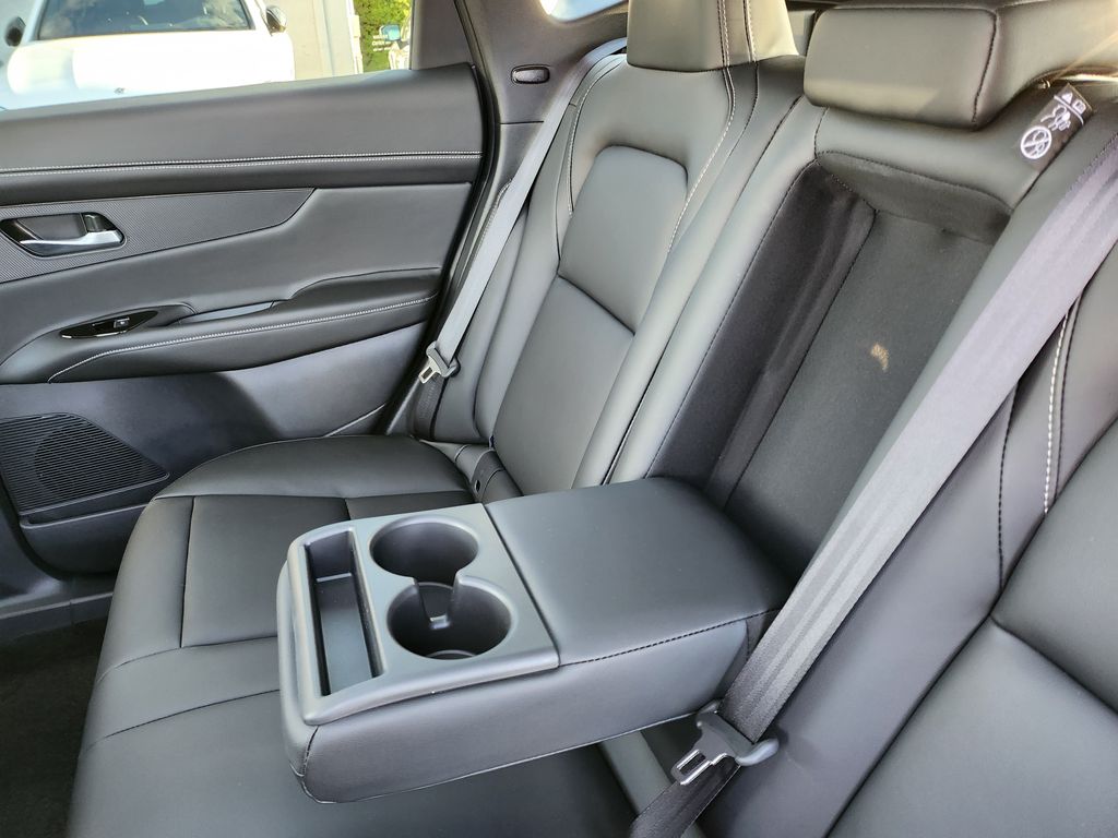2025 Nissan Murano SL photo 25