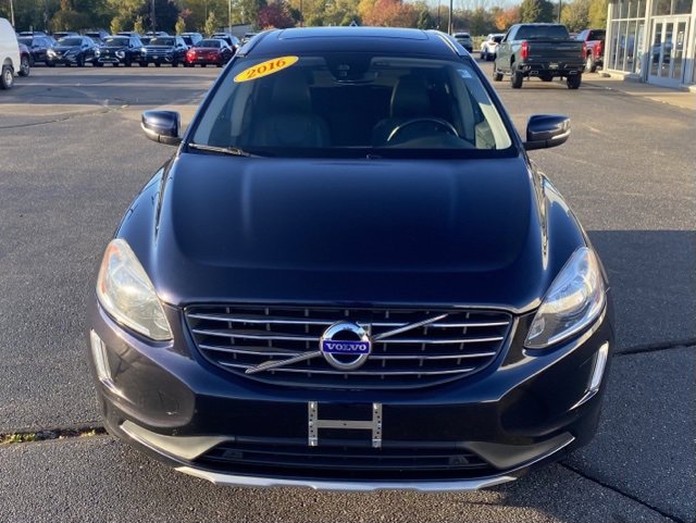 Used 2016 Volvo XC60 Premier with VIN YV4612RK7G2817730 for sale in Beloit, WI
