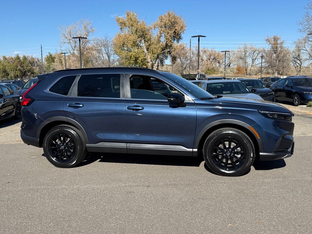 2025 Honda CR-V Hybrid Sport photo 3