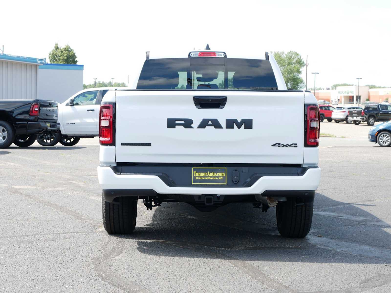 2025 Ram 1500 Big Horn photo 4