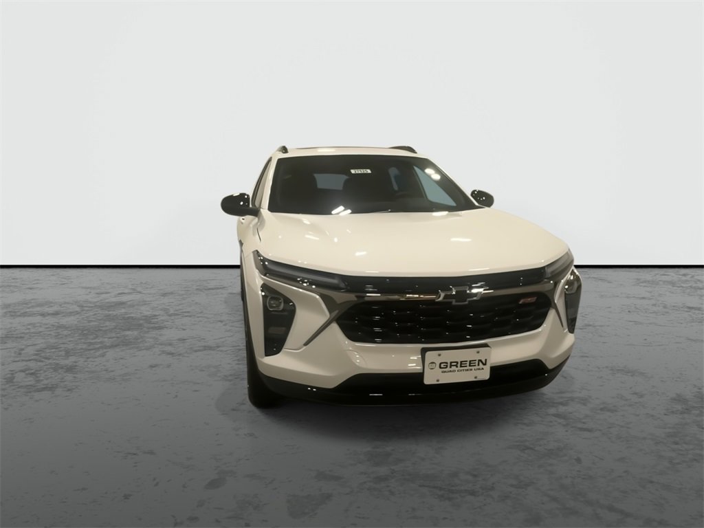 2026 Chevrolet Trax photo 2