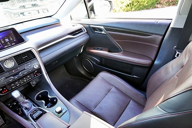 Used 2017 White Lexus 350 image 21