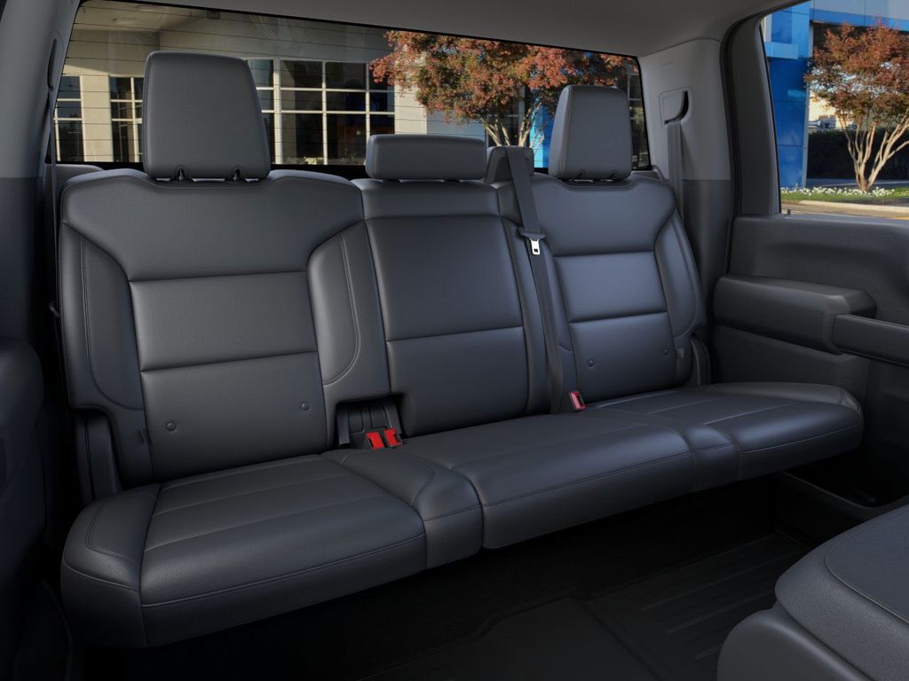 2025 Chevrolet Silverado 2500HD photo 17