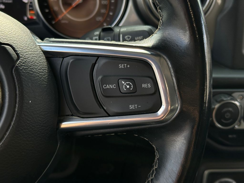 2020 Jeep Wrangler Unlimited Sahara photo 26