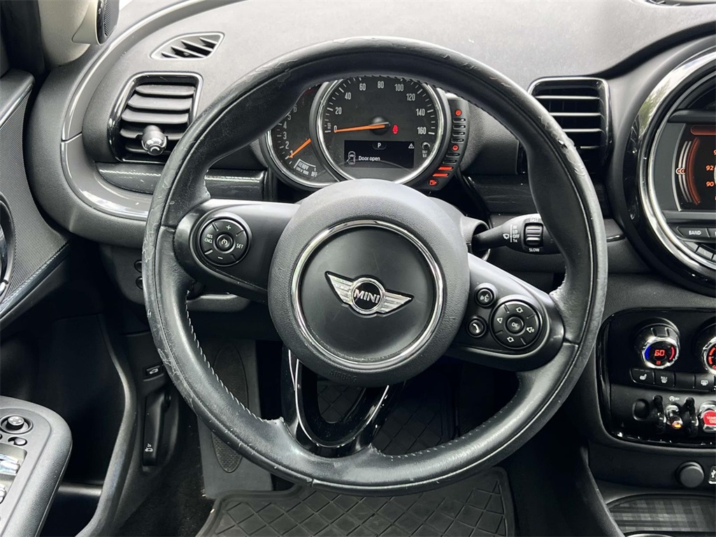 2017 Mini Clubman Base ALL4 photo 12
