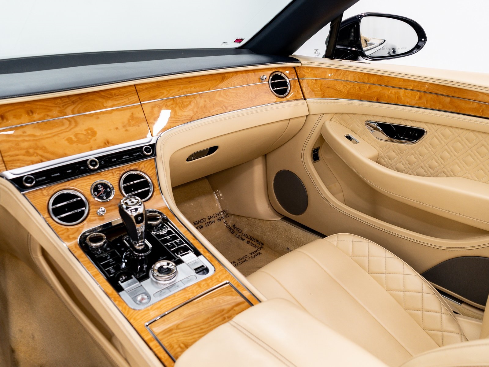 2020 Bentley Continental GT V8 photo 24
