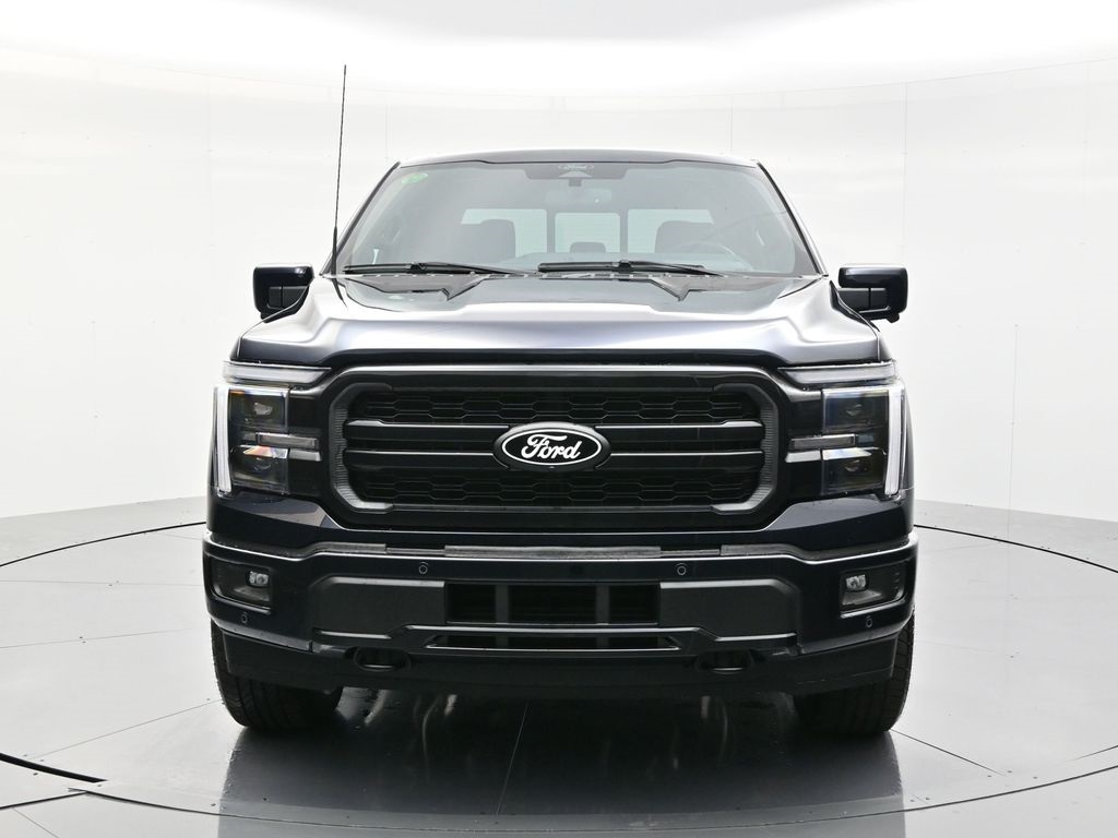 2025 Ford F-150 Lariat photo 2