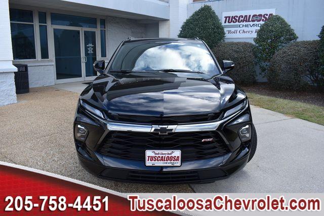 2026 Chevrolet Blazer RS photo 3