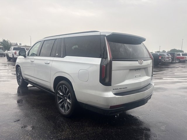 2024 Cadillac Escalade ESV Sport Platinum photo 2