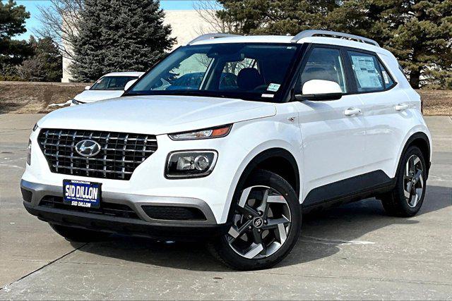 2025 Hyundai Venue SEL's photo