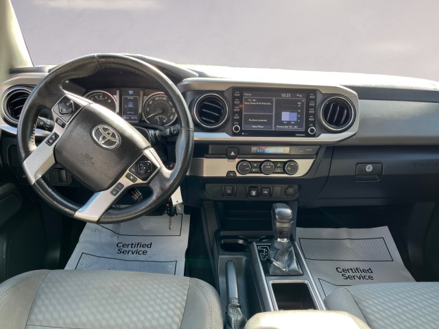 2022 Toyota Tacoma SR5 photo 10