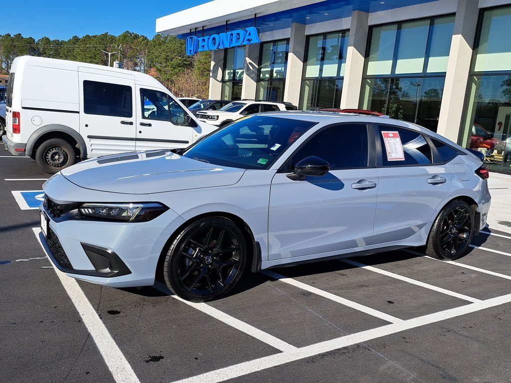 2023 Honda Civic Sport photo 2