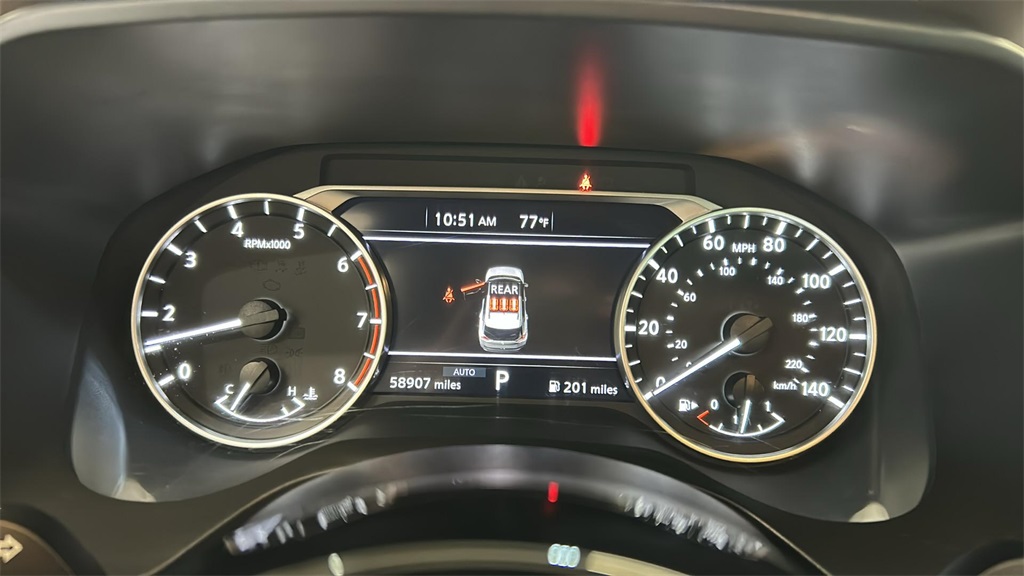 2023 Nissan Rogue SV photo 11