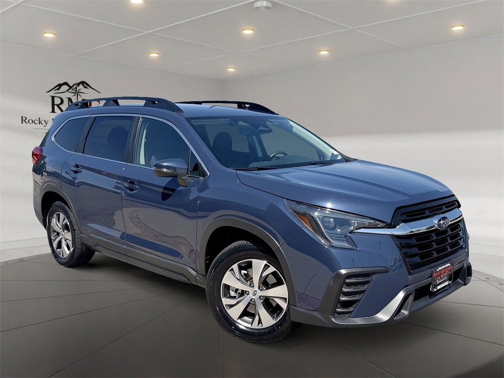 2023 Subaru Ascent Premium's photo