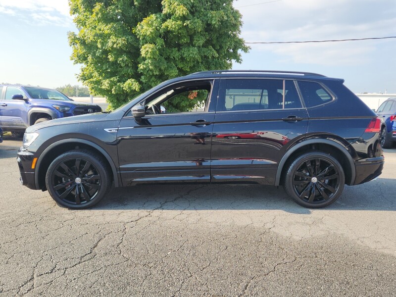 2021 Volkswagen Tiguan SE R-Line Black photo 4