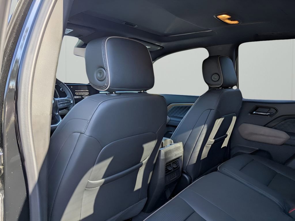2026 Gmc Canyon Denali photo 13