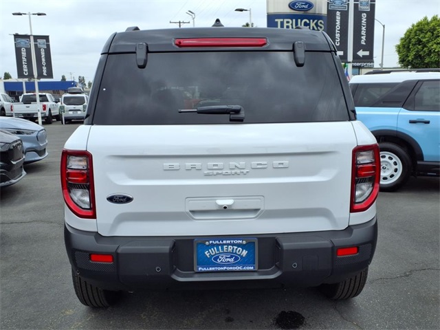 2025 Ford Bronco Sport Outer Banks photo 3