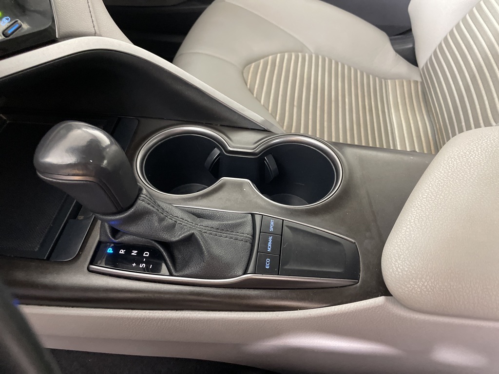 2023 Toyota Camry SE photo 25