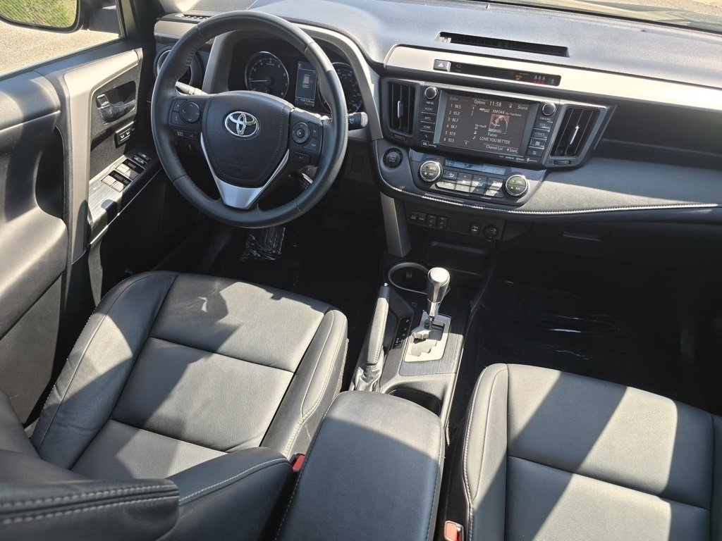 2017 Toyota RAV4 Limited photo 28