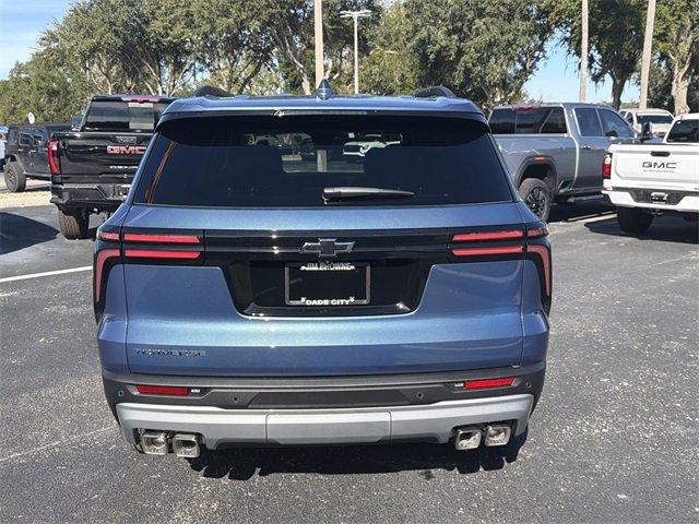 2026 Chevrolet Traverse photo 3