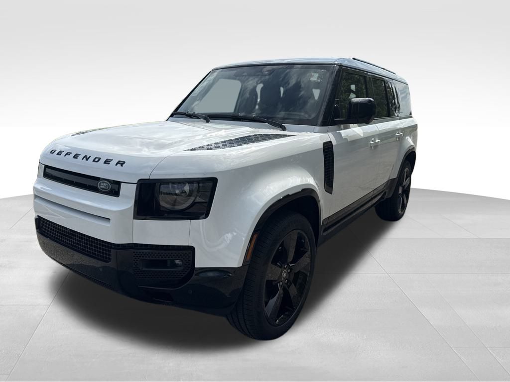 2025 Land Rover Defender 130 X-Dynamic SE photo 11