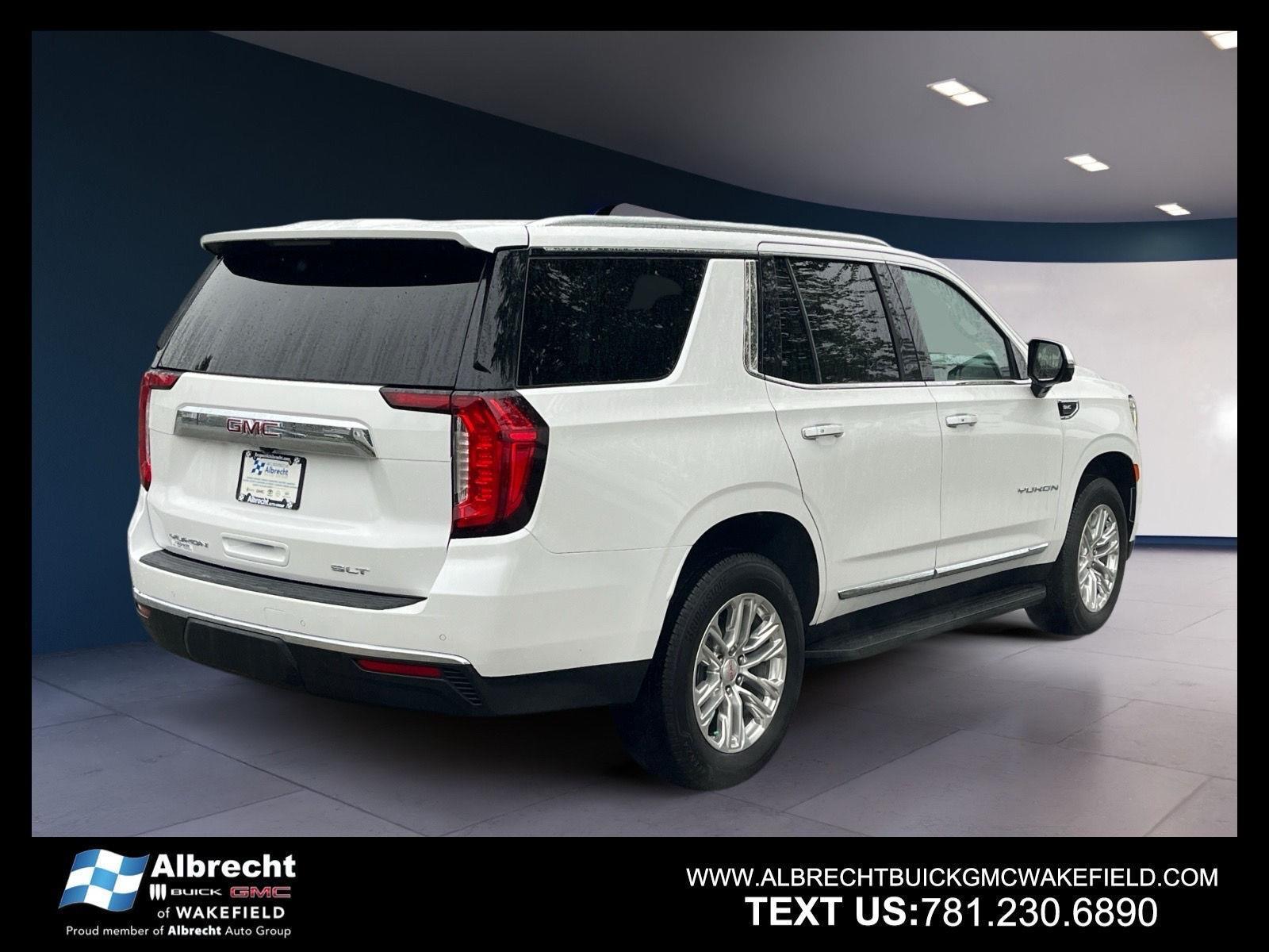 2022 Gmc Yukon SLT photo 3