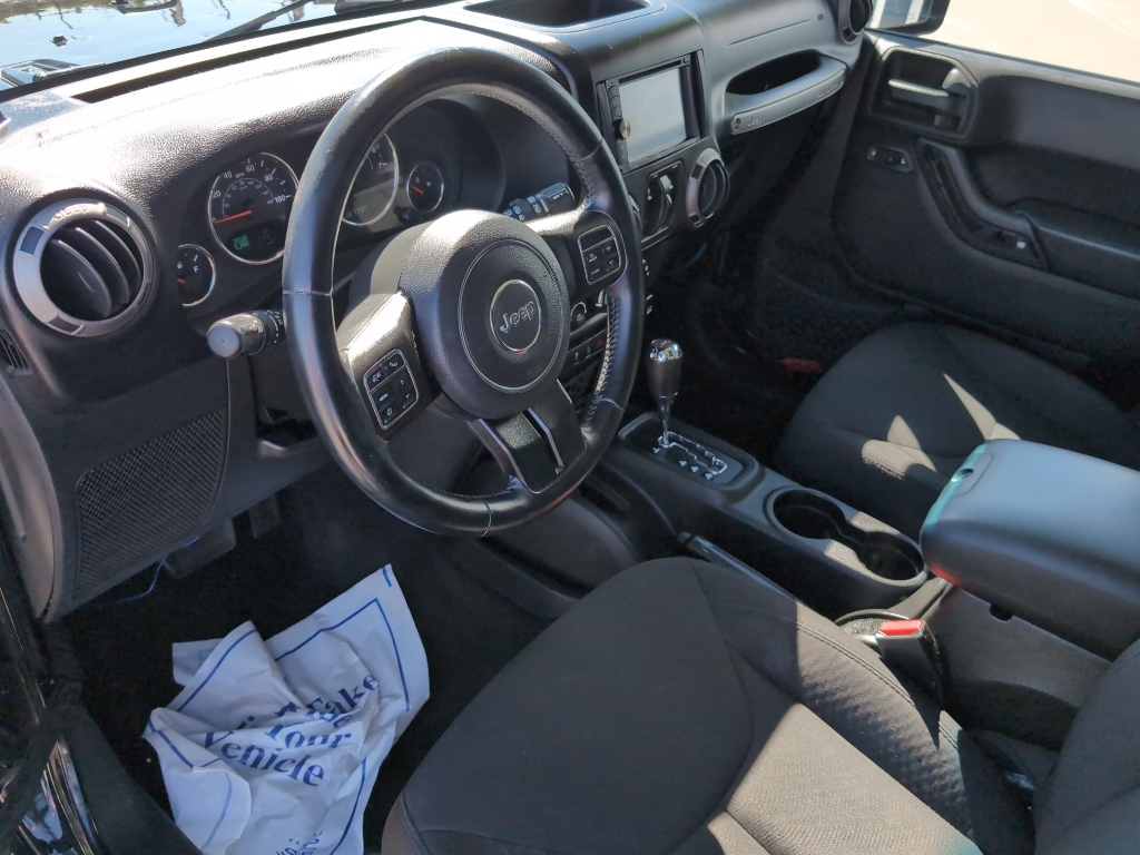 2014 Jeep Wrangler Unlimited Sport photo 9