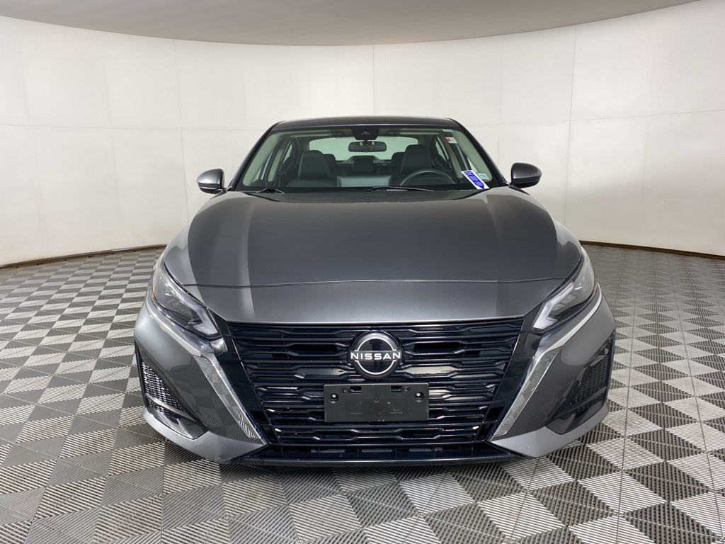 2024 Nissan Altima 2.5 SV photo 3