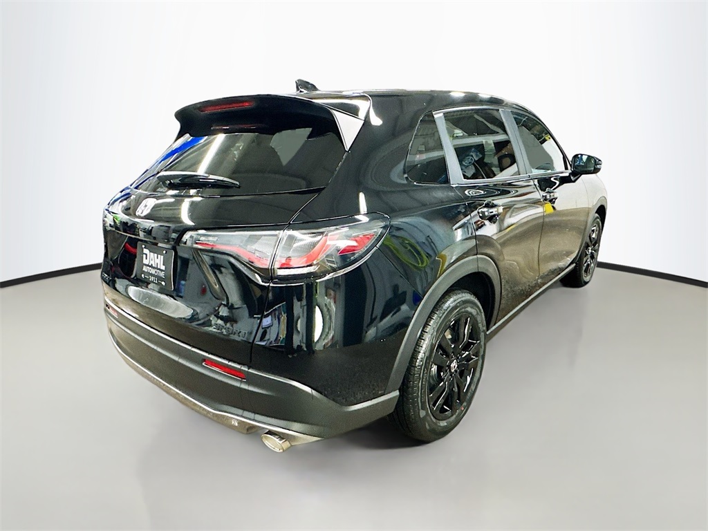 2026 Honda HR-V Sport photo 4